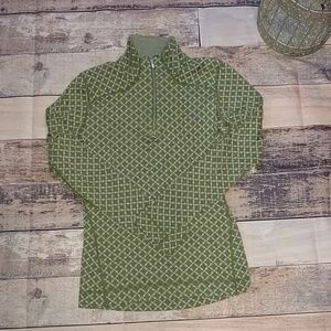 Smartwool pop over shirt in size medium.